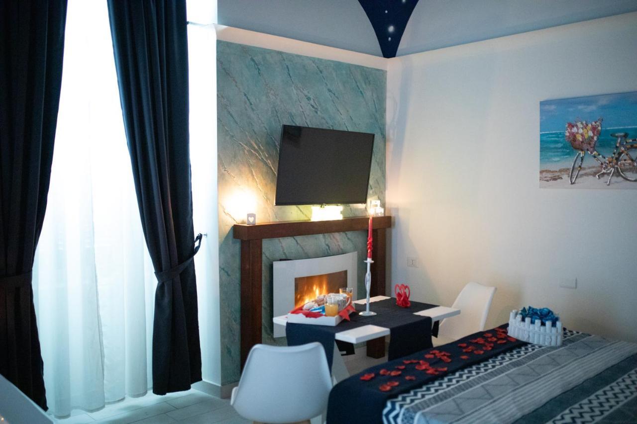 Stabiae Luxury Rooms Castellammare di Stabia Bagian luar foto